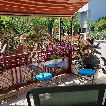 Intero Appartamento Con Giardino E Parcheggio Рим Екстериор снимка