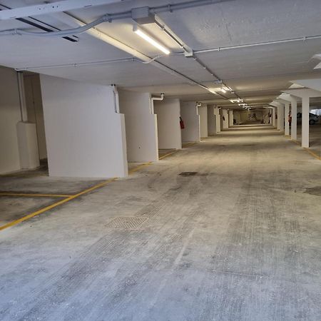 Intero Appartamento Con Giardino E Parcheggio Рим Екстериор снимка